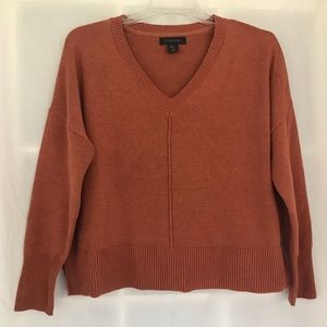 Tahari V Neck Cropped Tunic Sweater Size XL In Rust